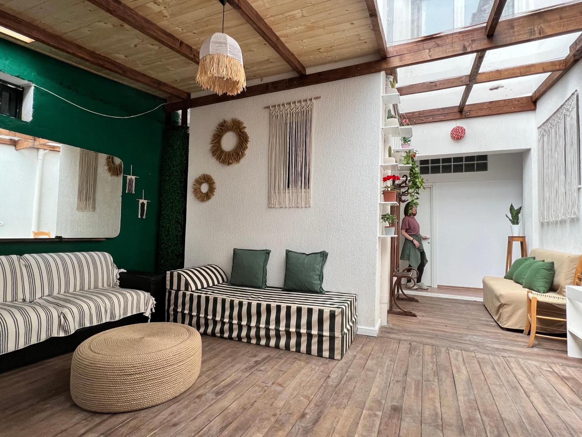 Trip'N'Hostel Chill Zone Tirana Exterior photo